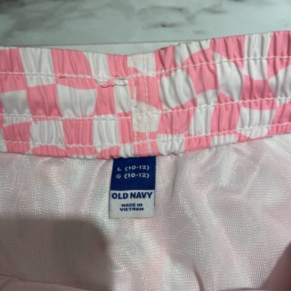 🎀 3 for $25 Pink / White Old Navy Boy's Lined Swim Trunks in Size L (10/12) EUC - Picture 2 of 11